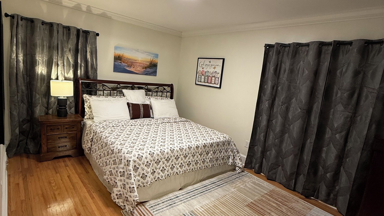 Photo of Bedroom in Mint Hill