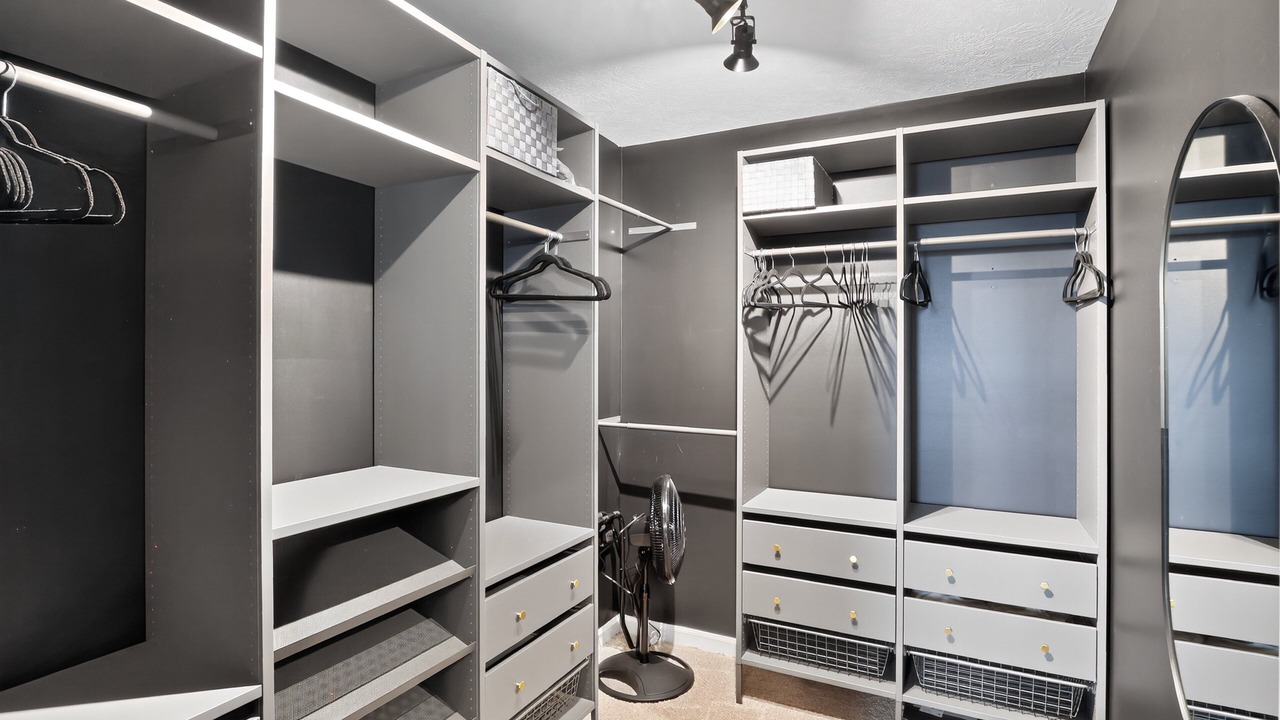 Photo of Bedroom in Langley