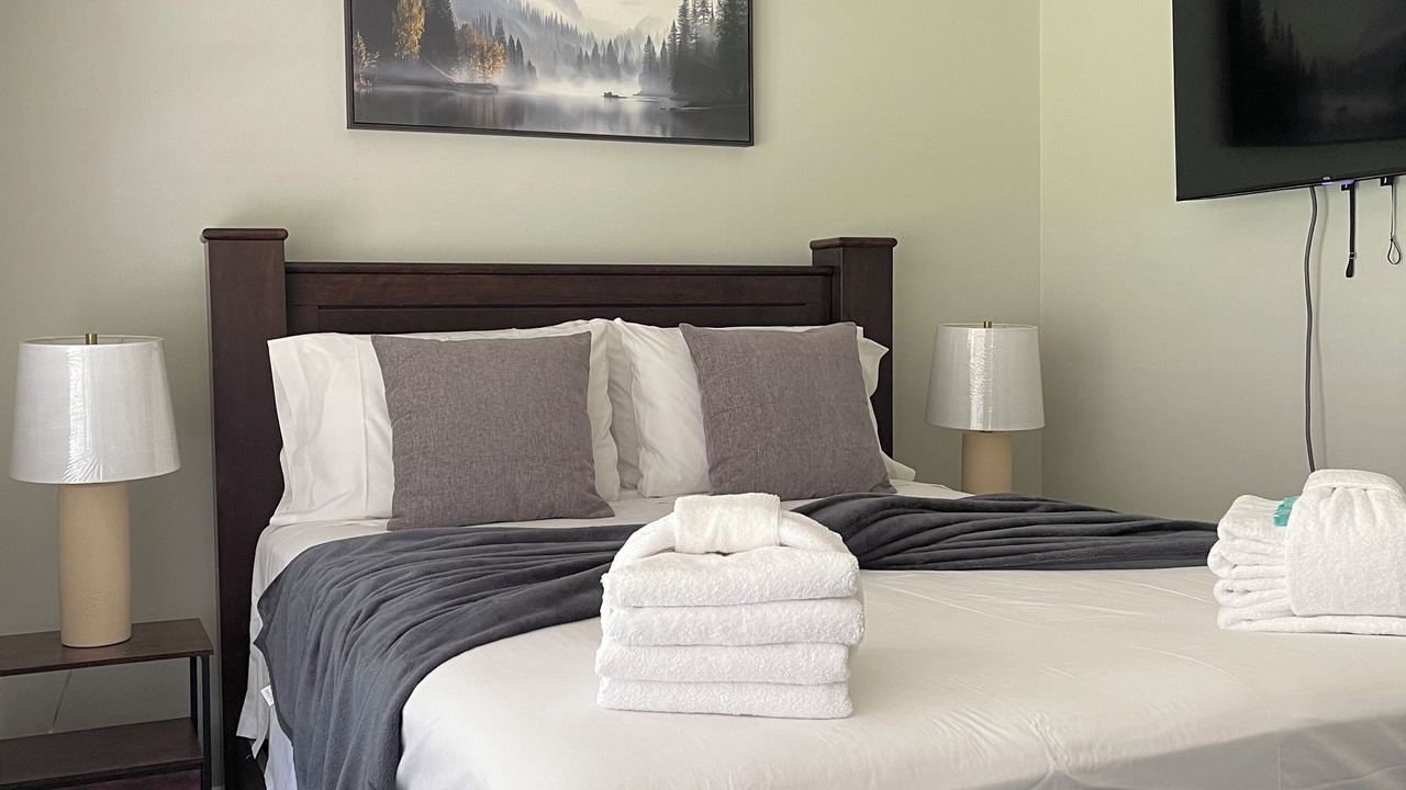 Photo of Bedroom in Isle of Hope Historic District