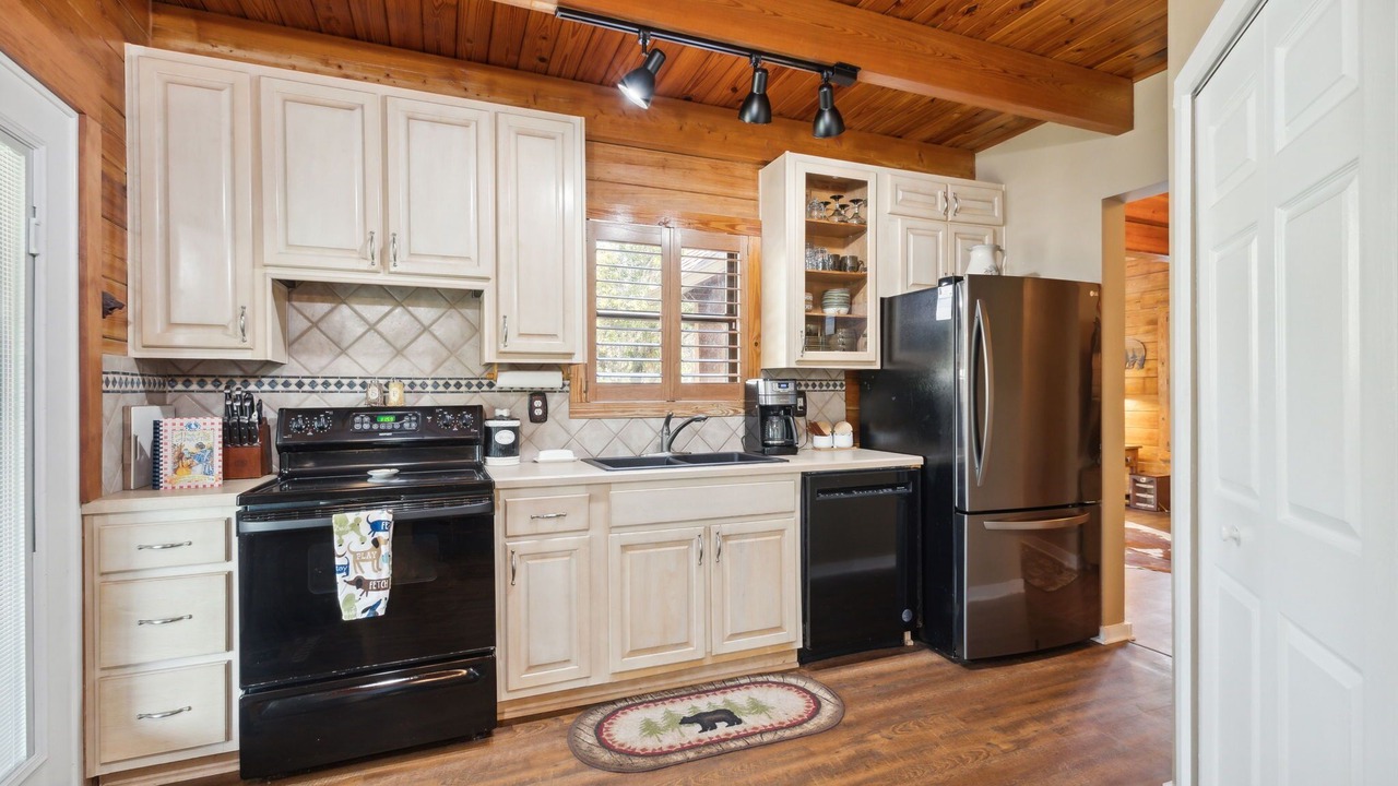 Photo of Kitchen in Camden County