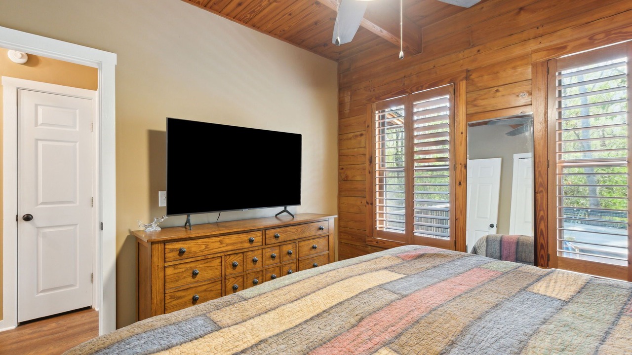 Photo of Bedroom in Camden County
