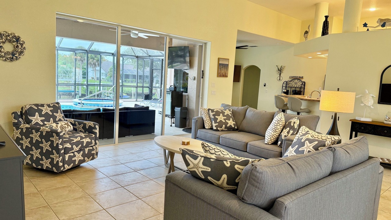 Photo of Livingroom in Port Charlotte