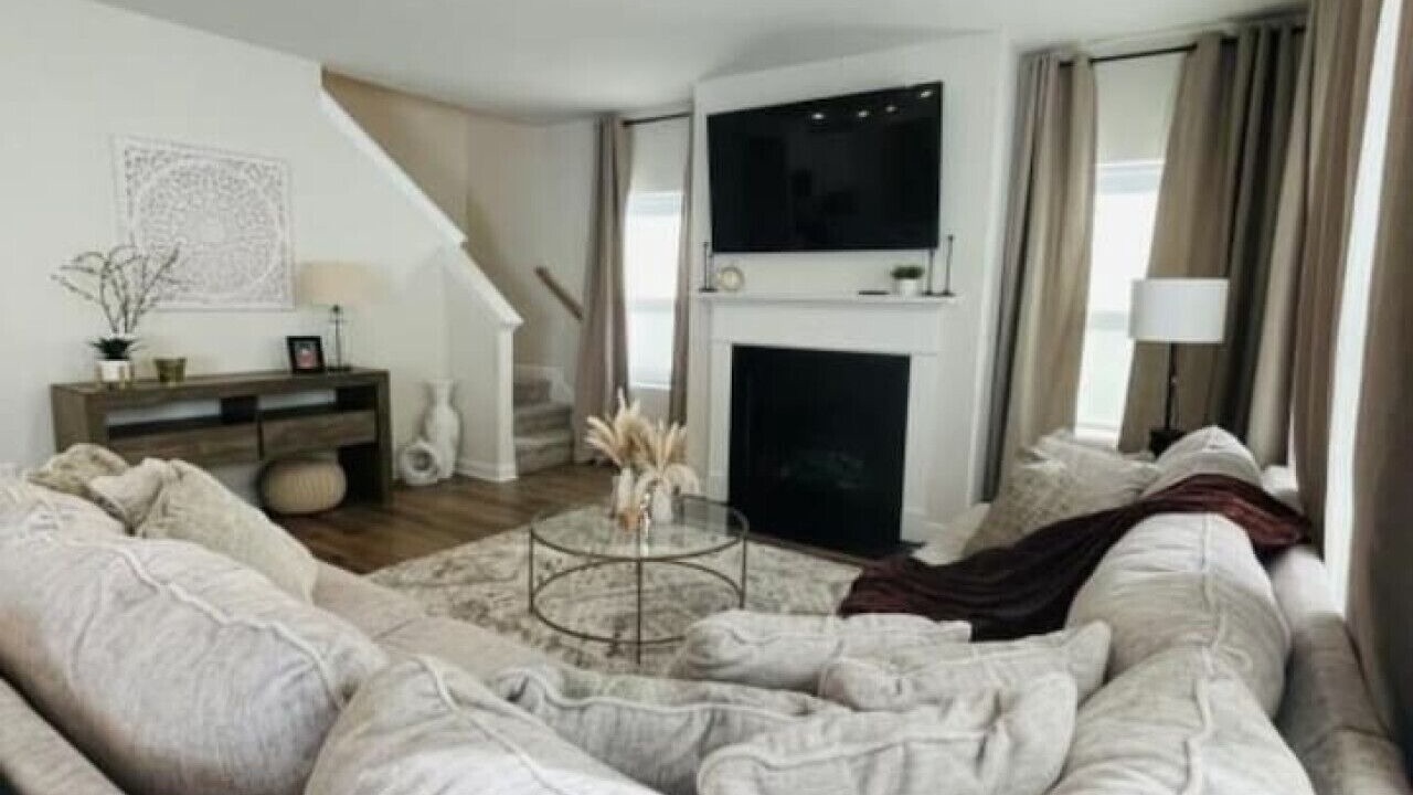Photo of Livingroom in Moore