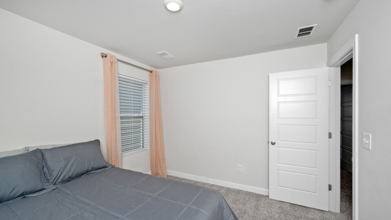 Photo of Bedroom in Moore
