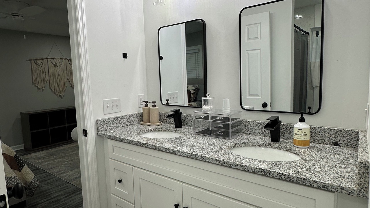 Photo of Bathroom in Gracewood