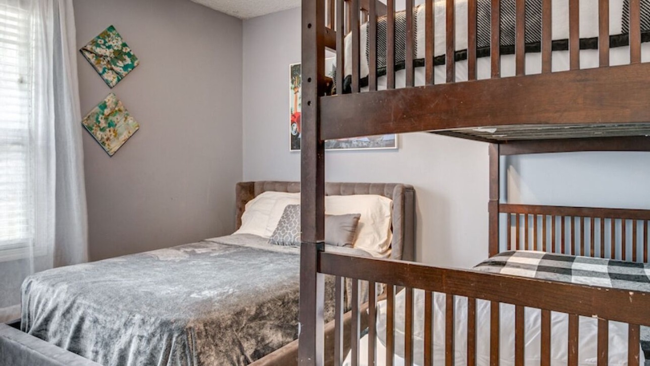 Photo of Bedroom in Winder
