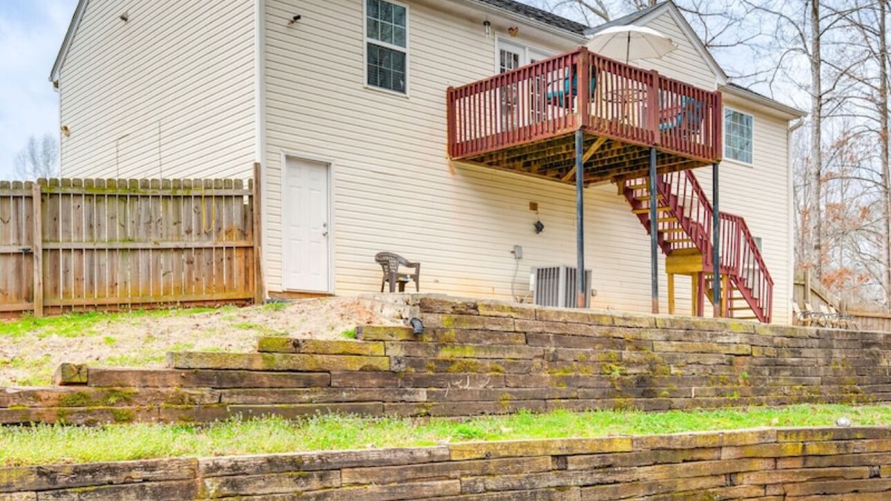 Photo of Outdoor in Winder