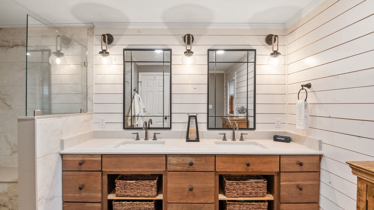 Photo of Bathroom in Prosperity