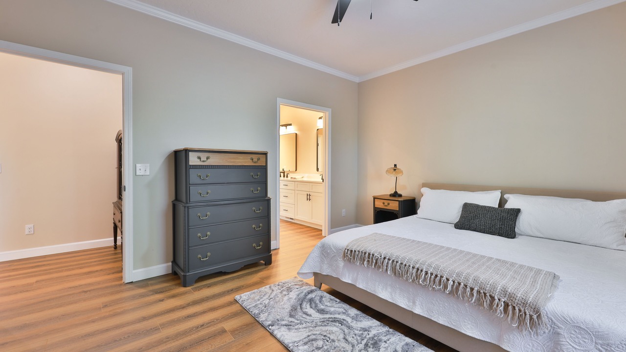 Photo of Bedroom in Martin