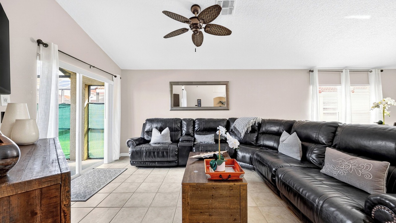 Photo of Livingroom in Solana