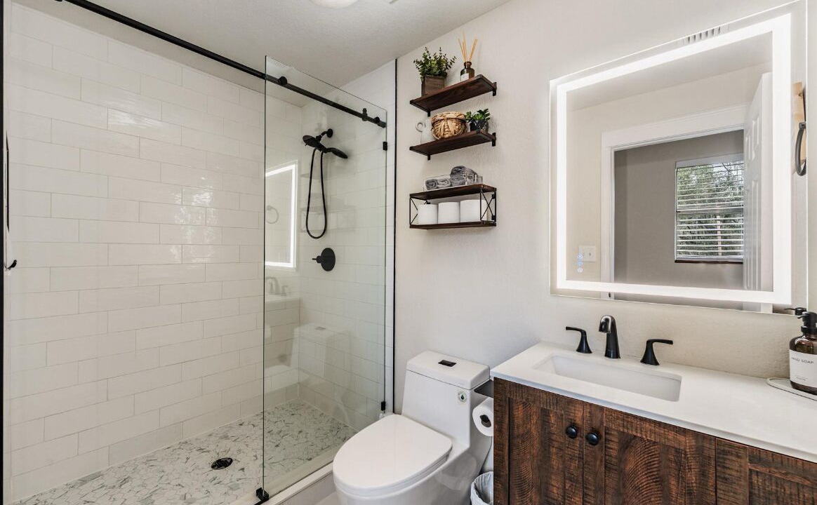 Photo of Bathroom in Durant
