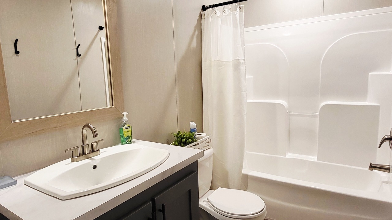 Photo of Bathroom in Palmetto Dunes