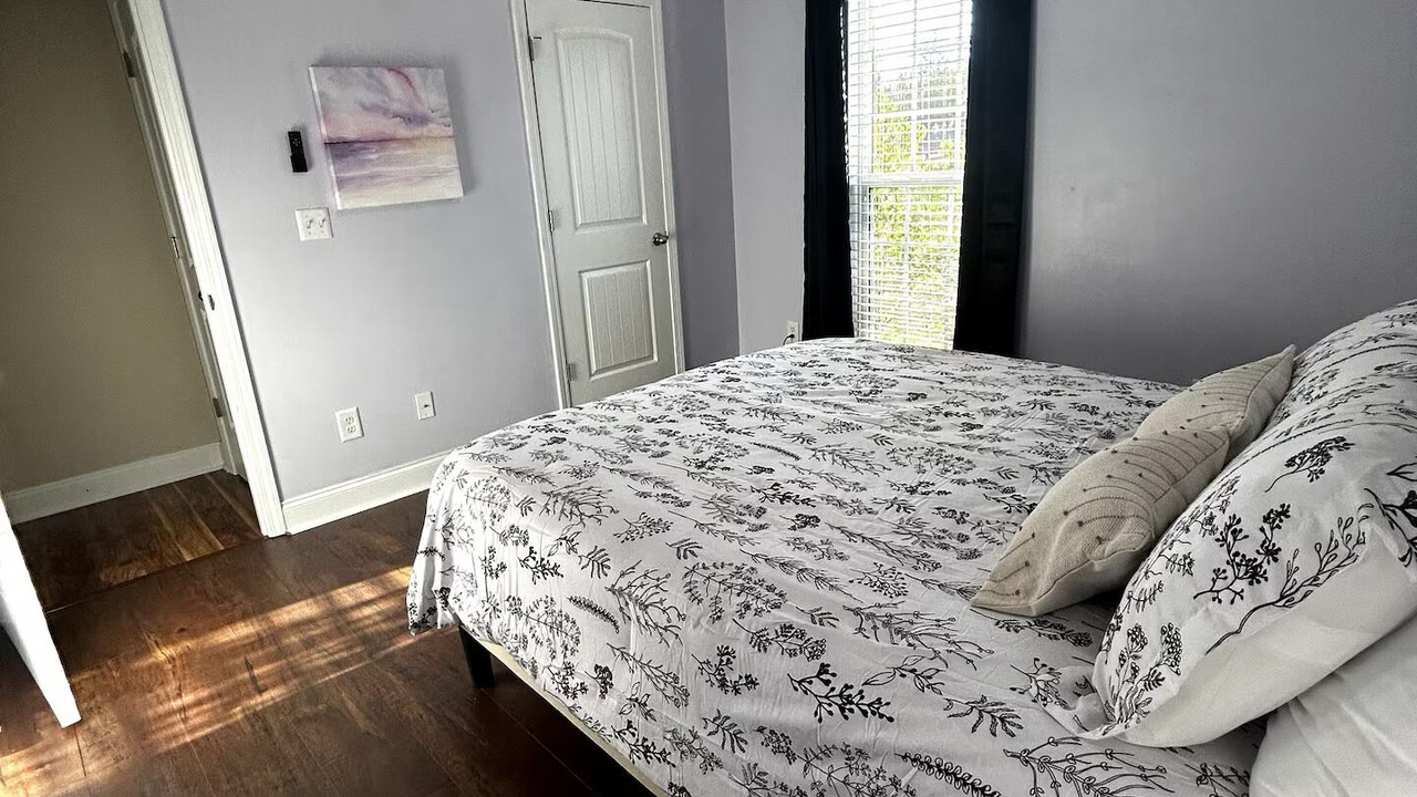 Photo of Bedroom in Seiglers Crossroads