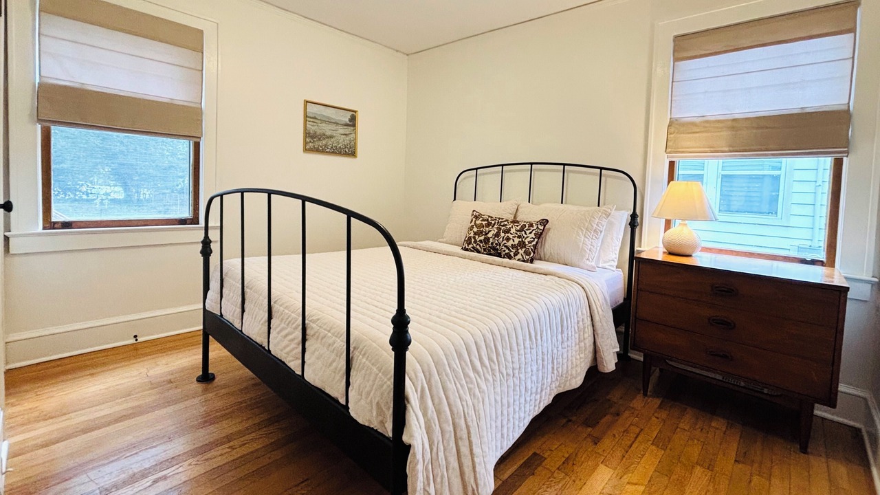 Photo of Bedroom in Greenville