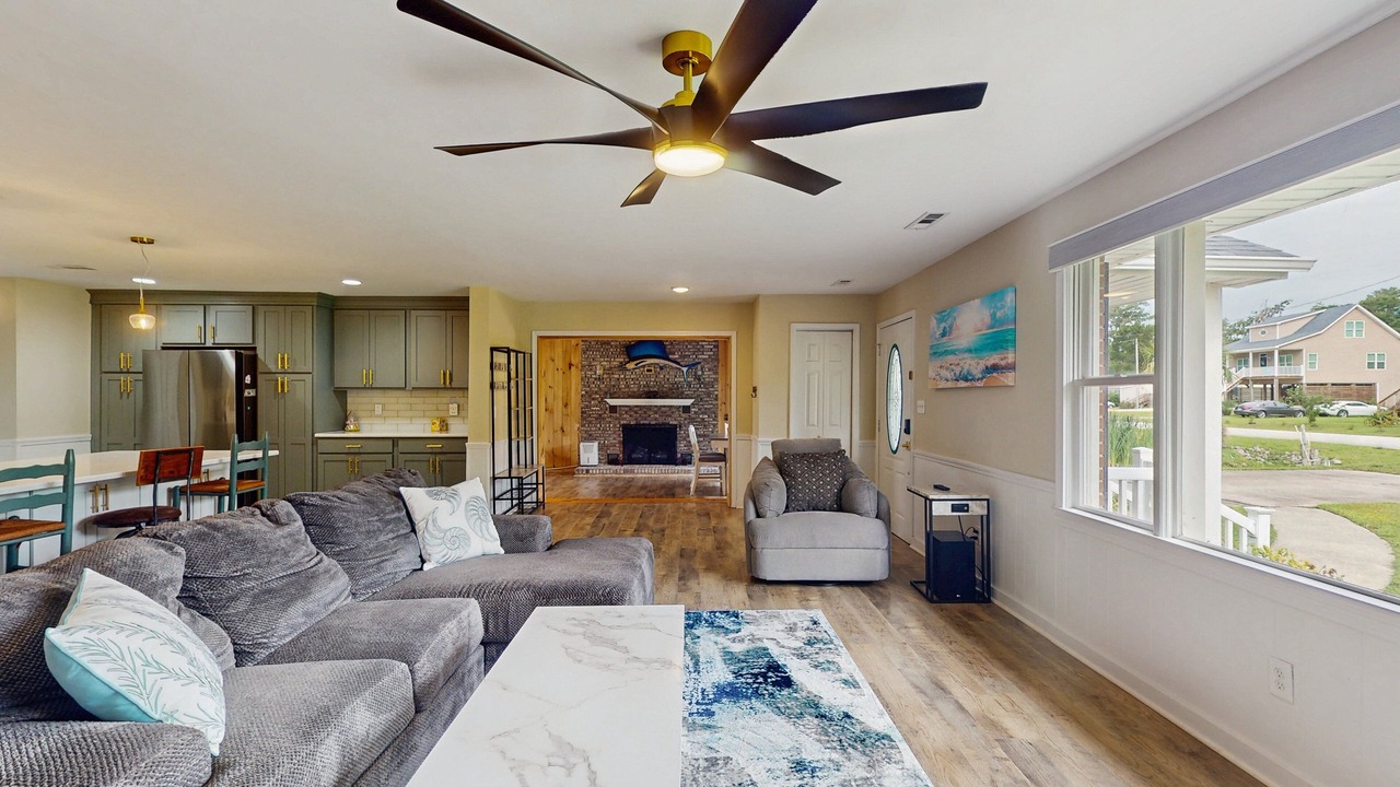 Photo of Livingroom in Newport