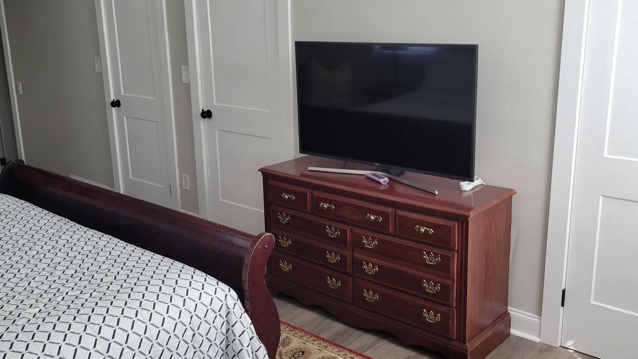 Photo of Bedroom in Riverview