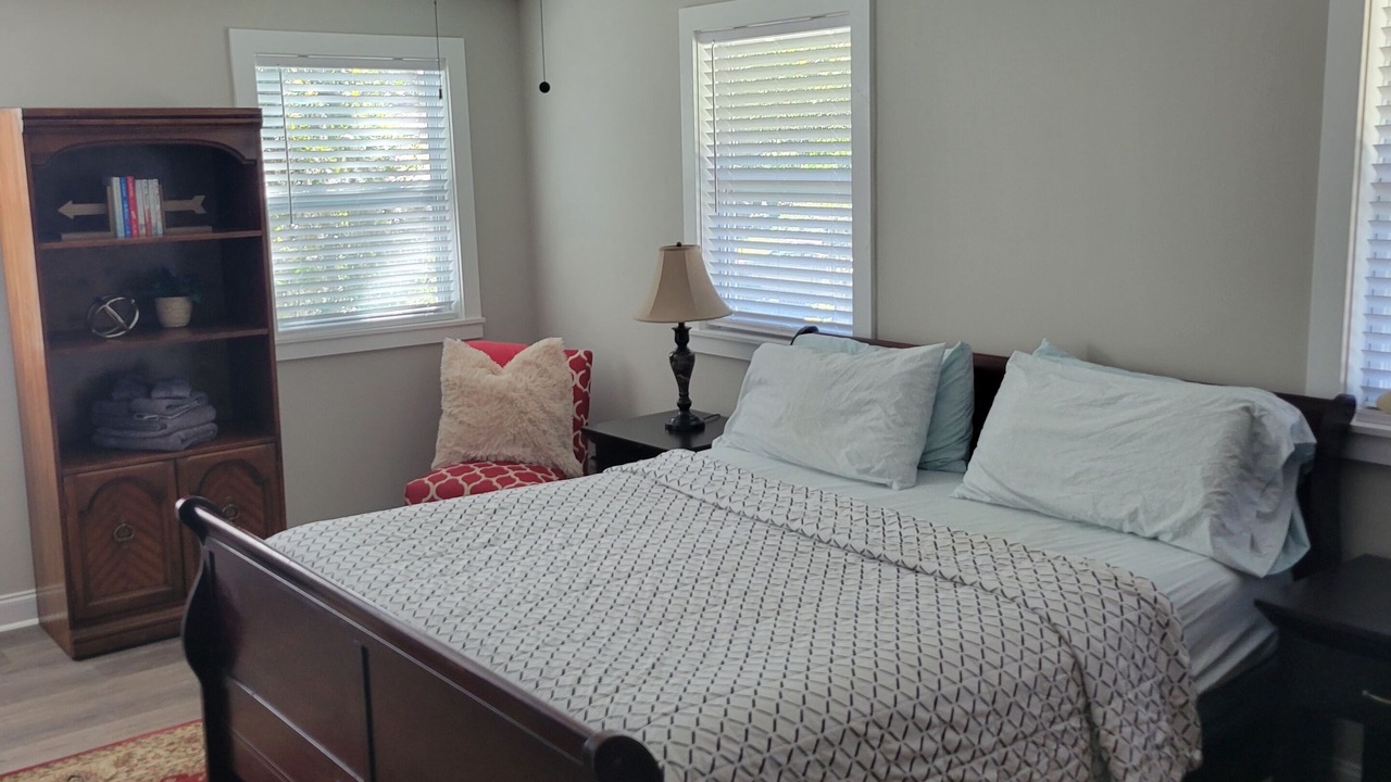 Photo of Bedroom in Riverview