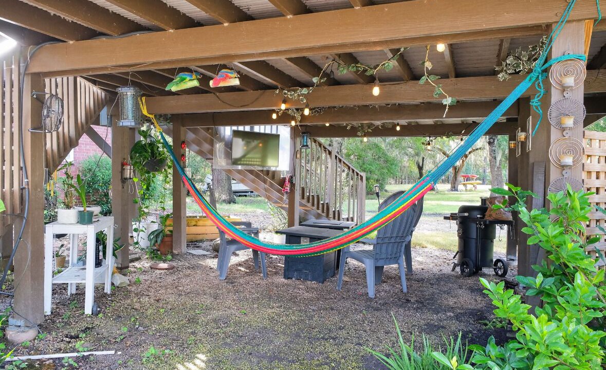 Photo of Patio Balcony in Midway