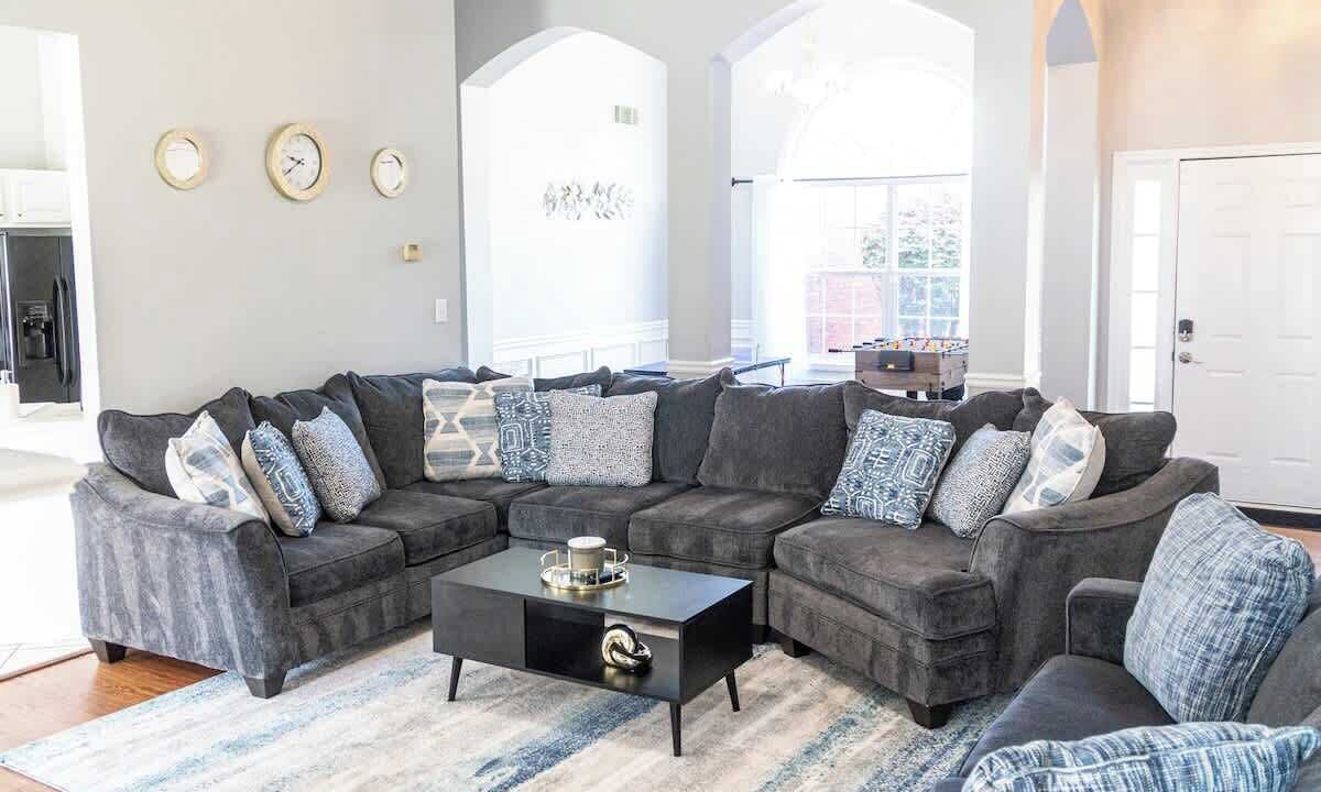 Photo of Livingroom in Lawrenceville