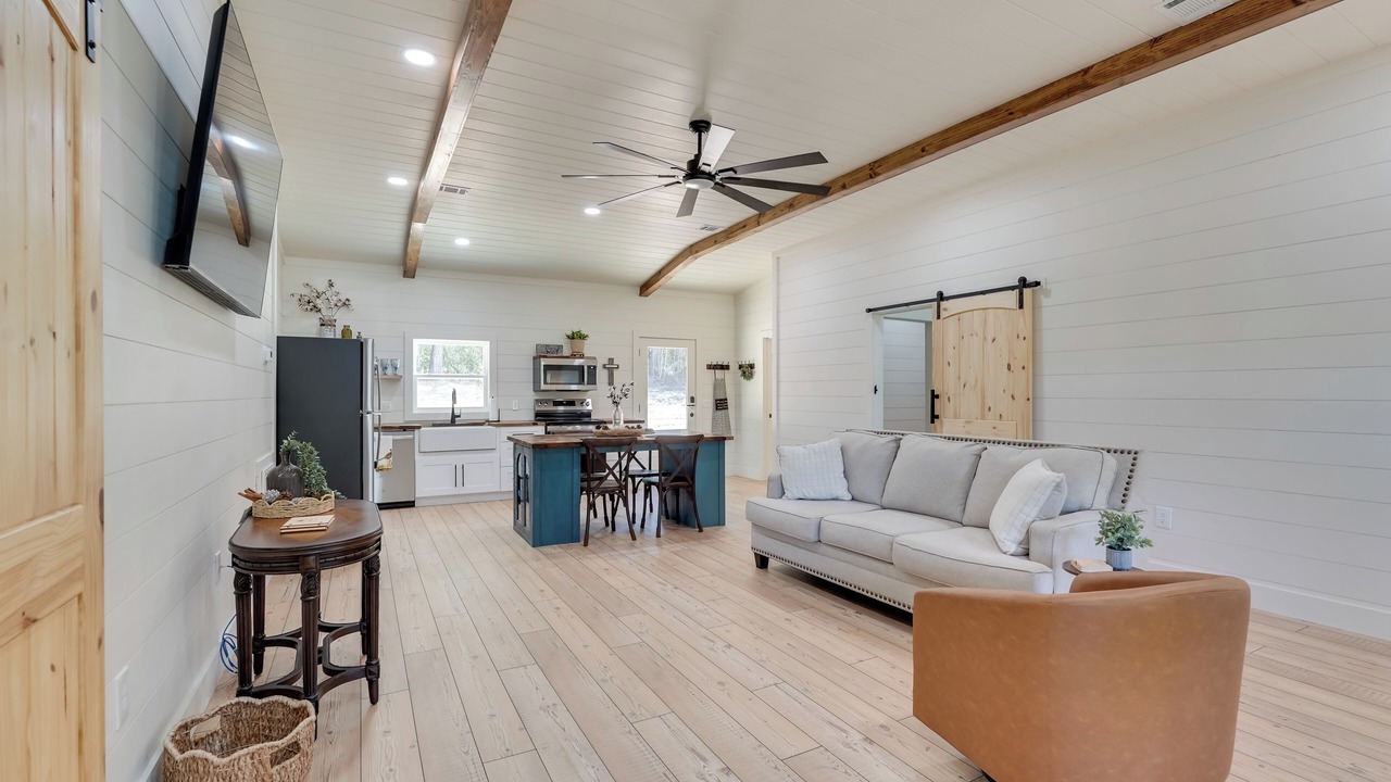 Photo of Livingroom in Millen