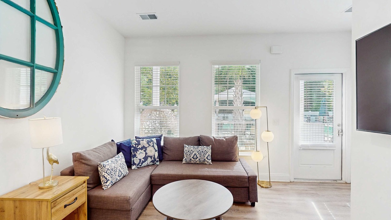 Photo of Livingroom in Goose Creek