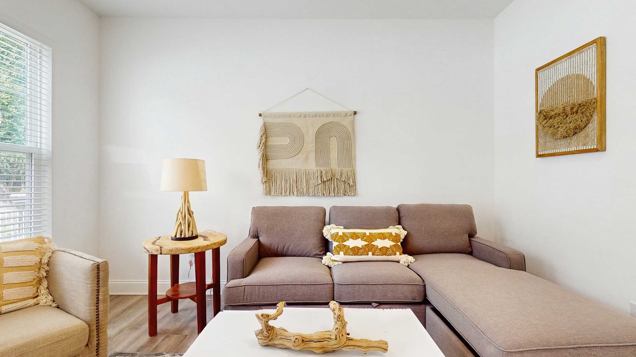 Photo of Livingroom in Goose Creek