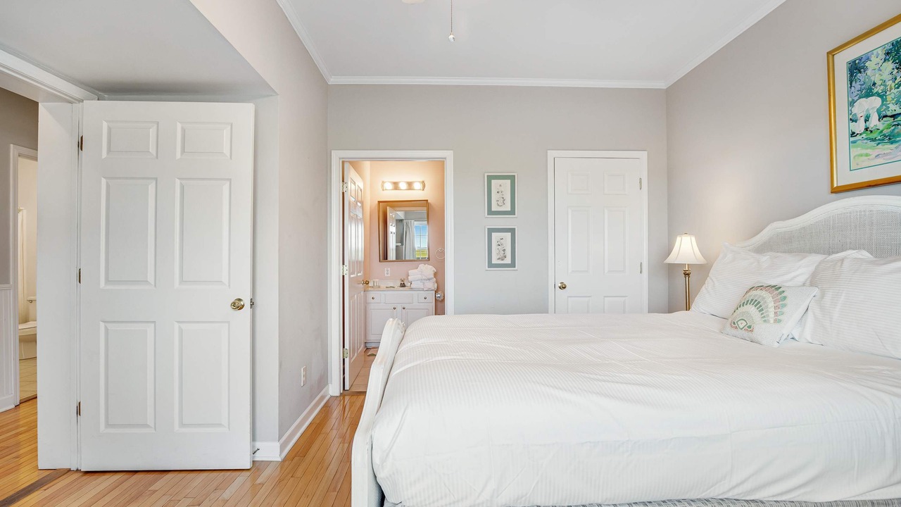 Photo of Bedroom in Folly Beach