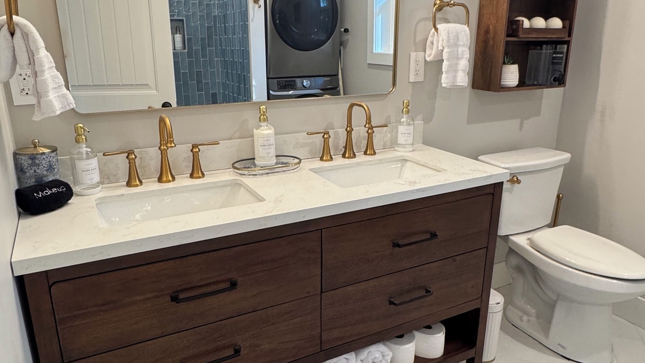 Photo of Bathroom in Martin