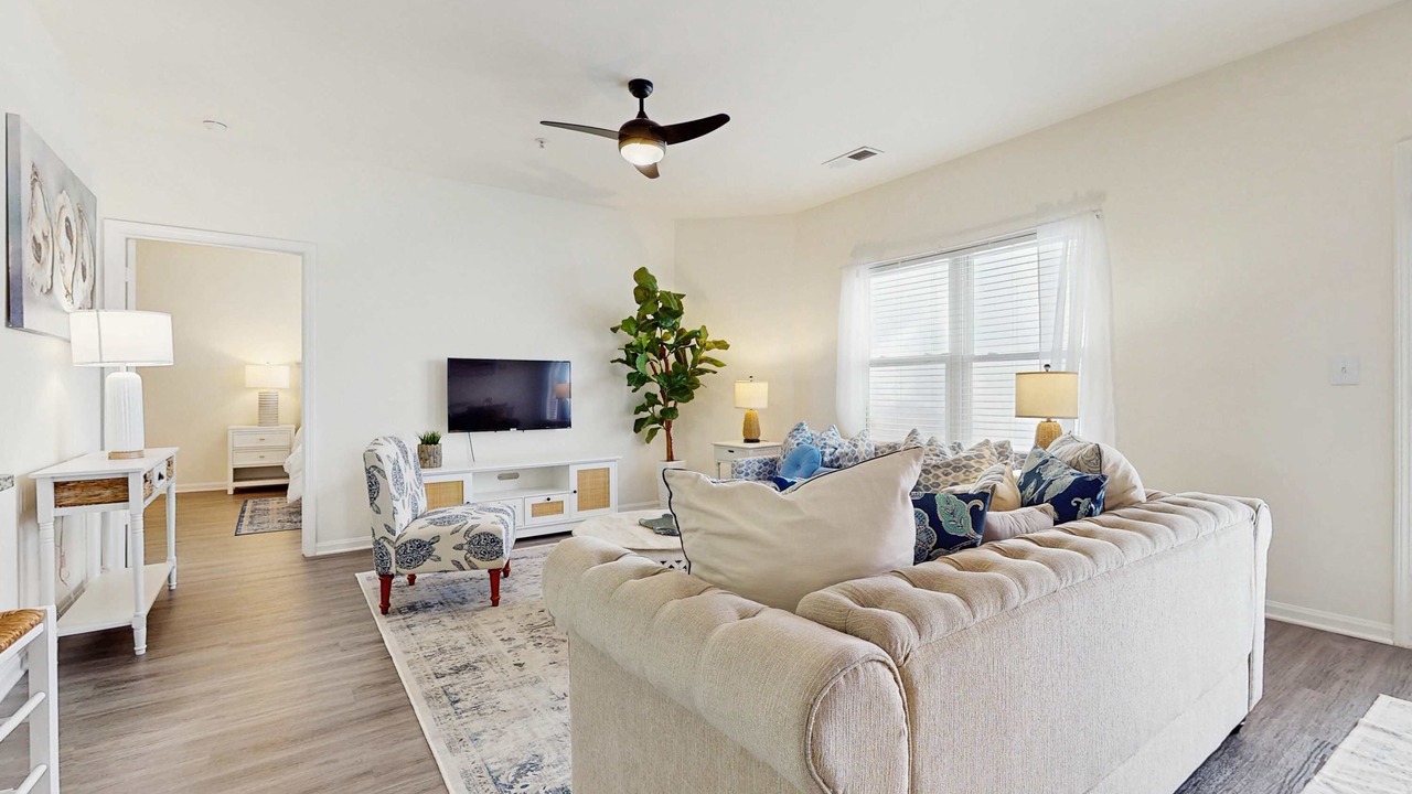 Photo of Livingroom in Goose Creek