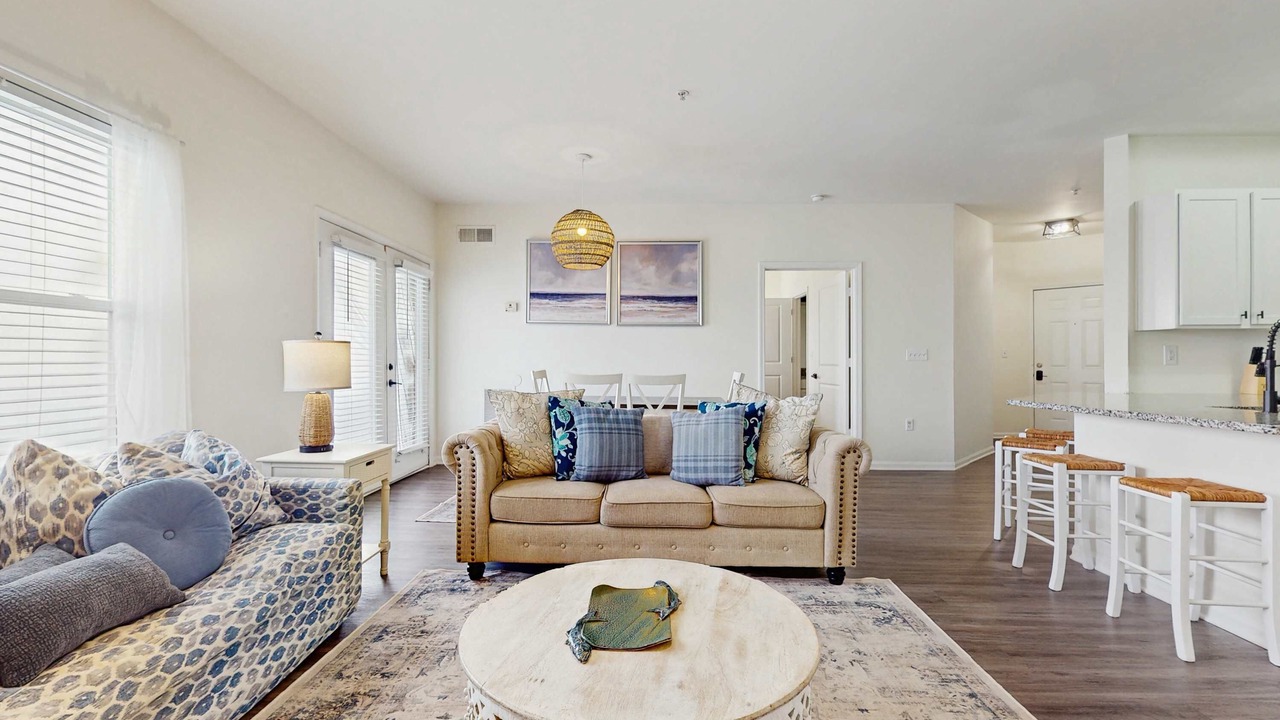 Photo of Livingroom in Goose Creek