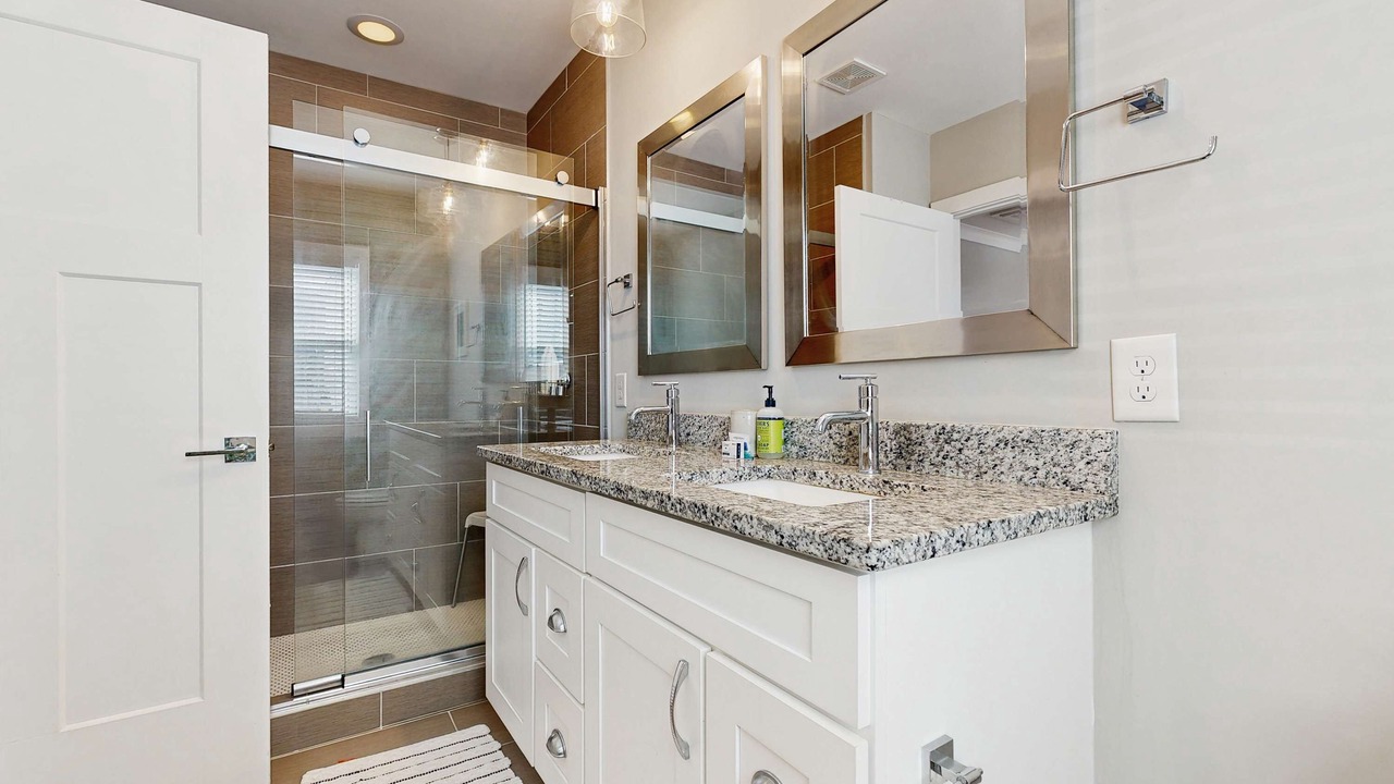 Photo of Bathroom in Westside