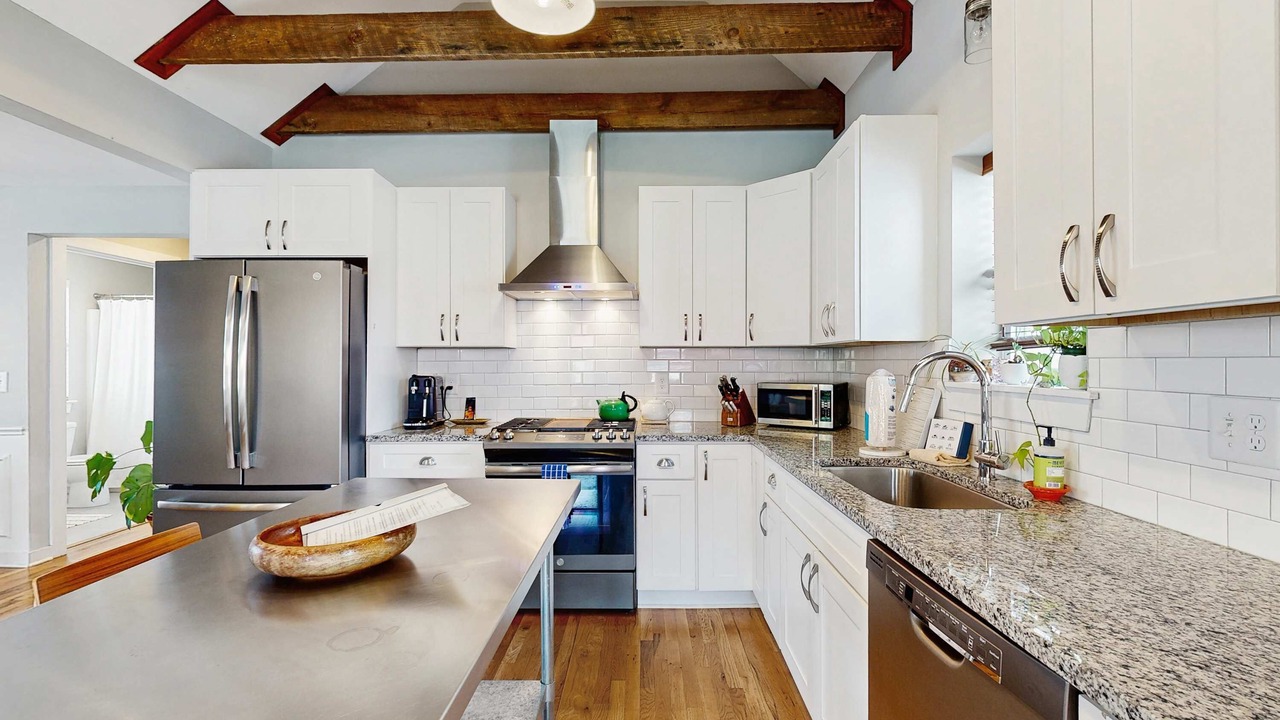 Photo of Kitchen in Westside