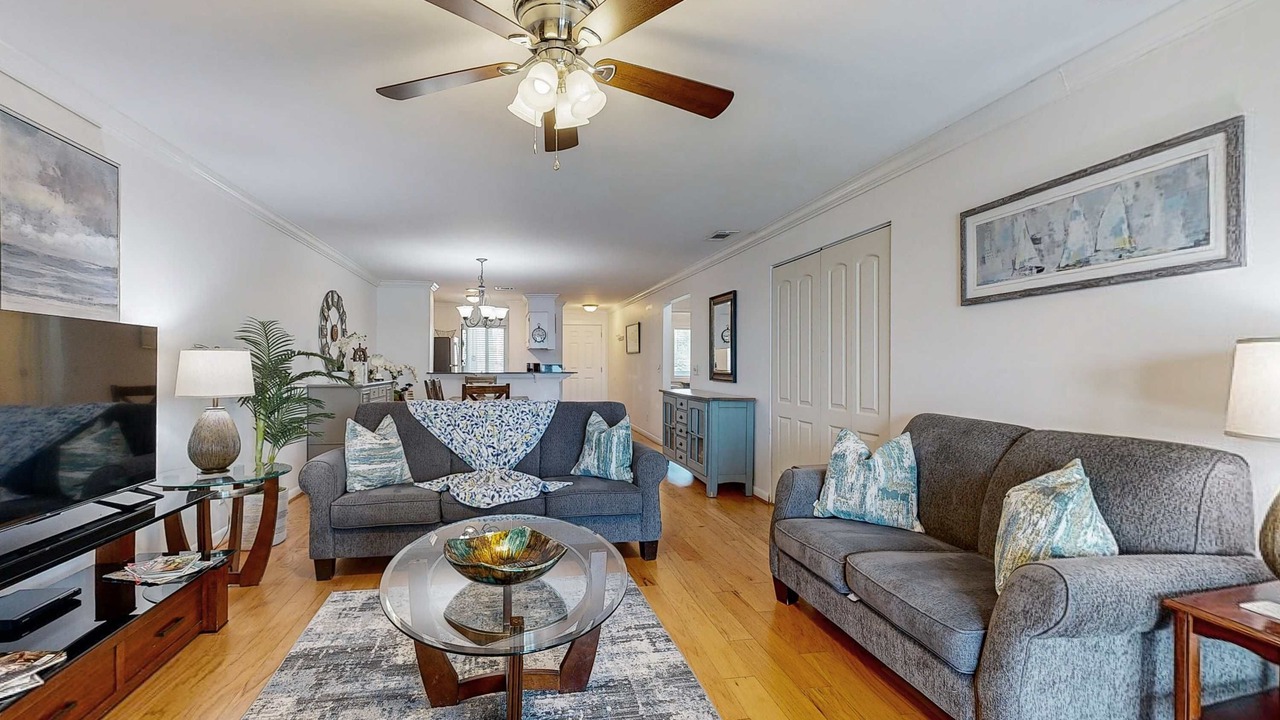 Photo of Livingroom in Folly Beach