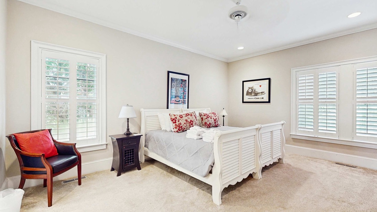 Photo of Bedroom in Seabrook Island