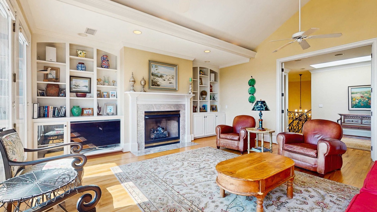 Photo of Livingroom in Seabrook Island