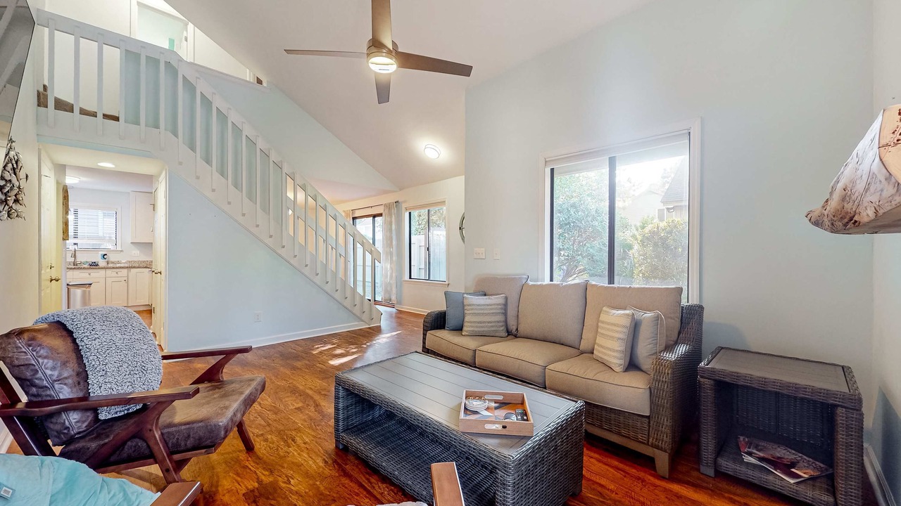 Photo of Livingroom in Charleston