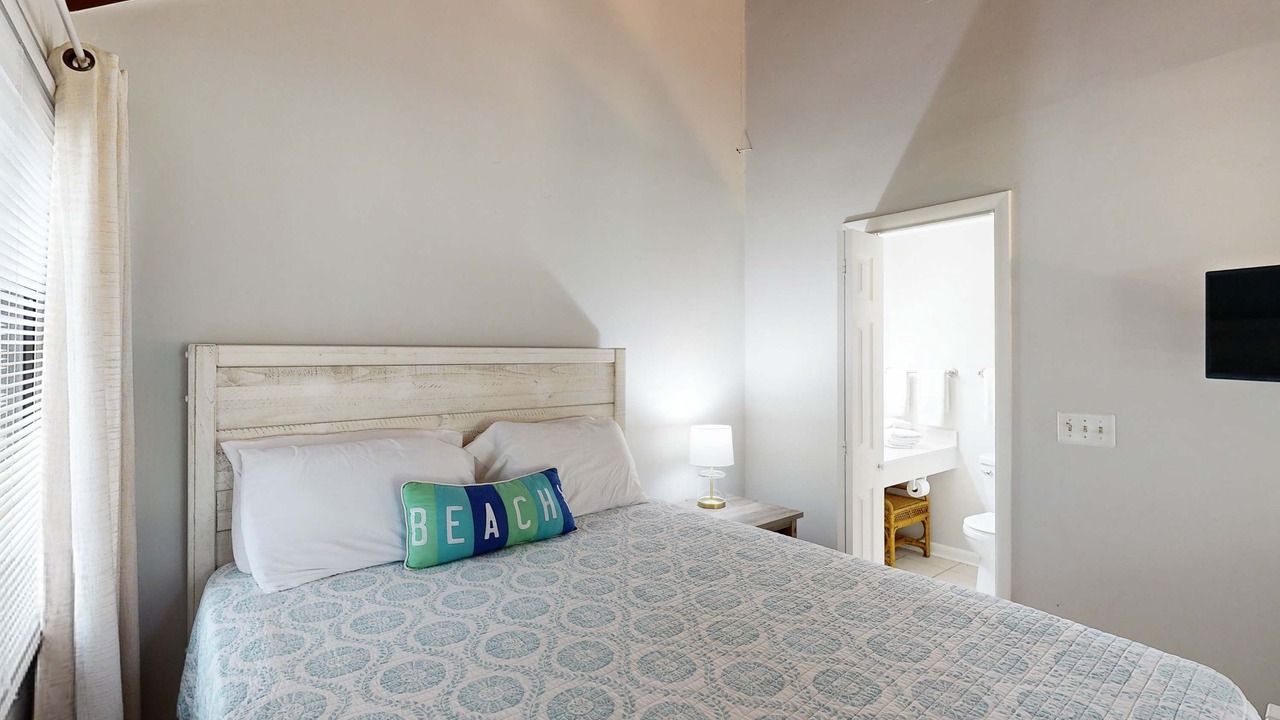 Photo of Bedroom in Seabrook Island