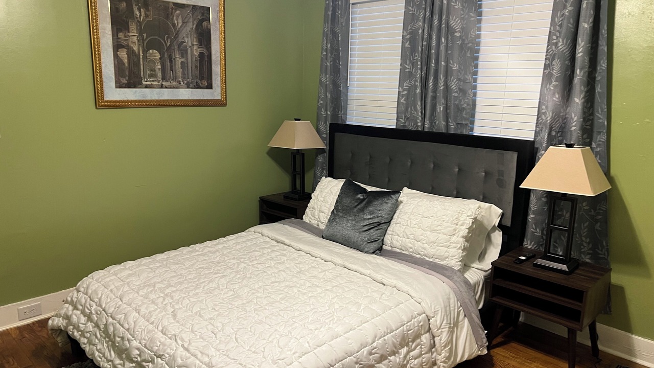 Photo of Bedroom in Pendleton King