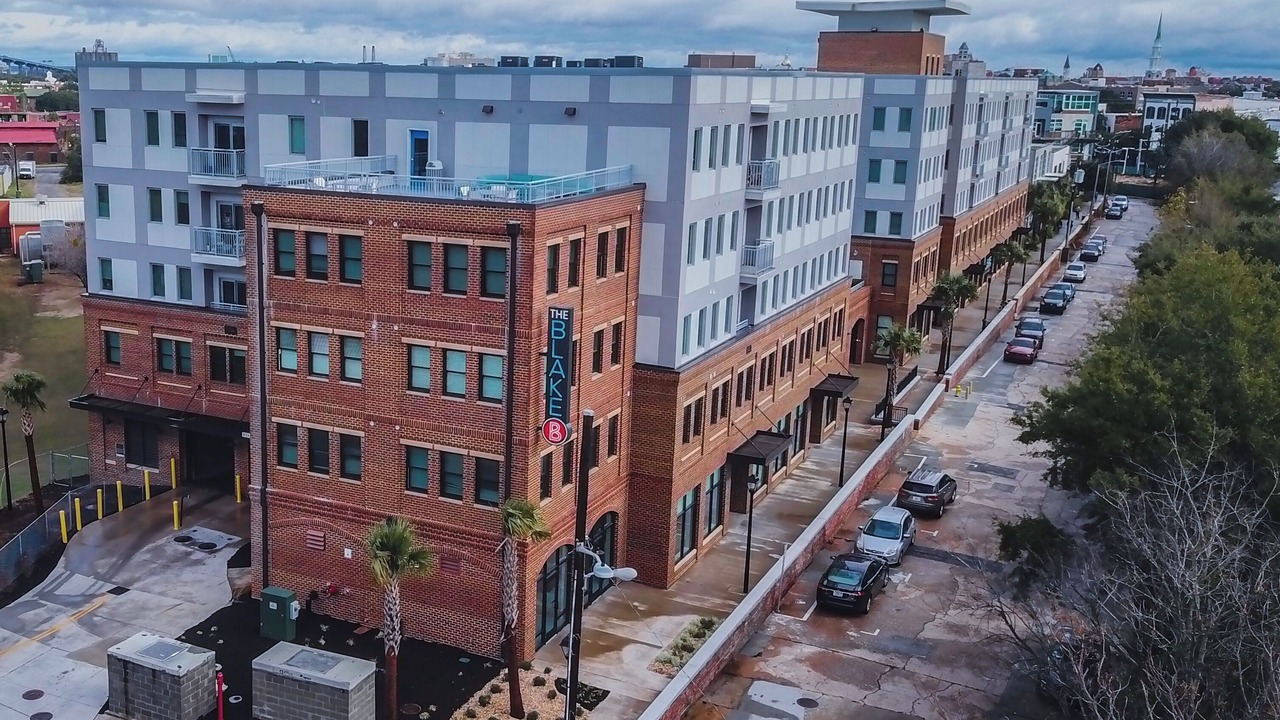 Photo of Outdoor in Old West Broad Neighborhood