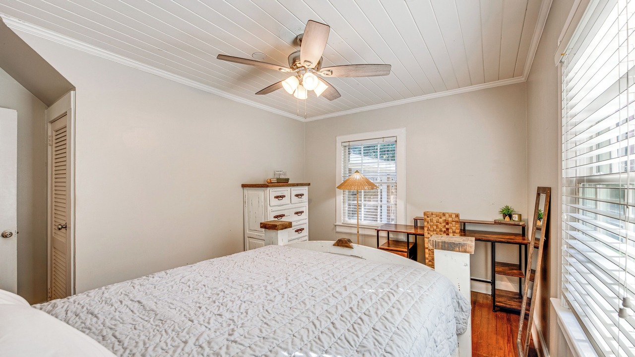 Photo of Bedroom in Hahira