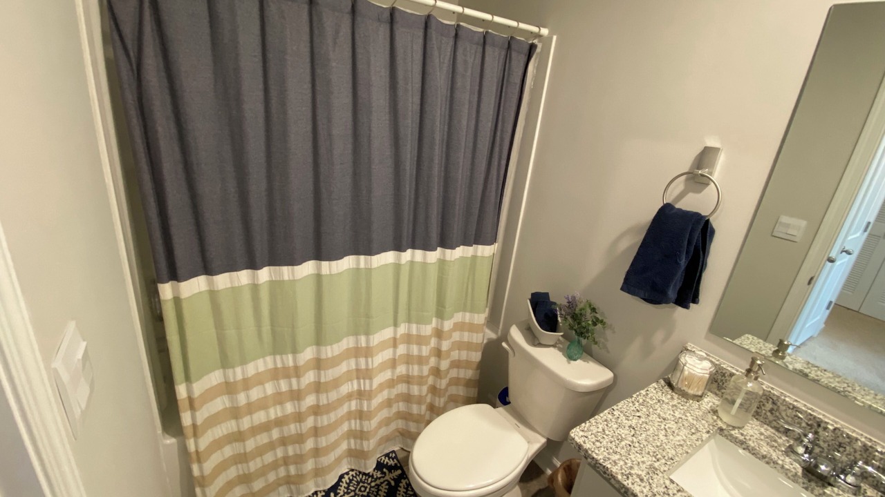 Photo of Bathroom in Peach Orchard