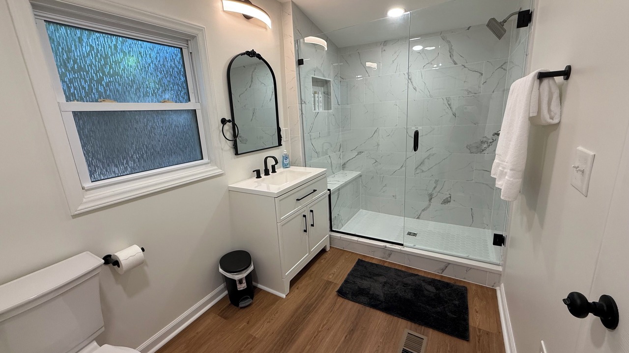 Photo of Bathroom in Townville