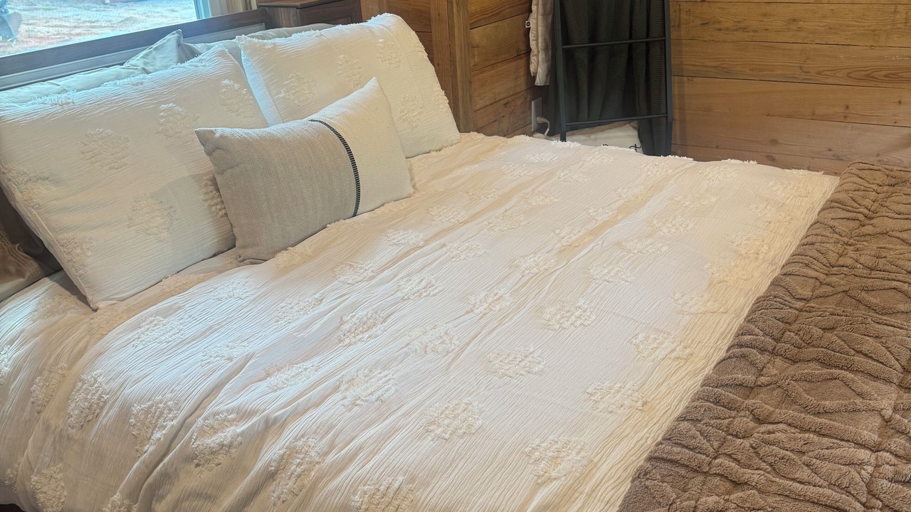 Photo of Bedroom in Central