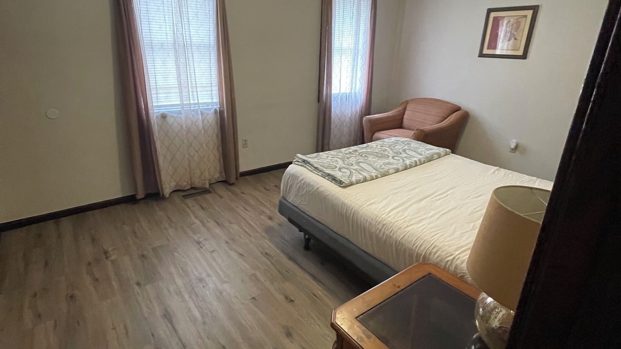 Photo of Bedroom in Forest Acres