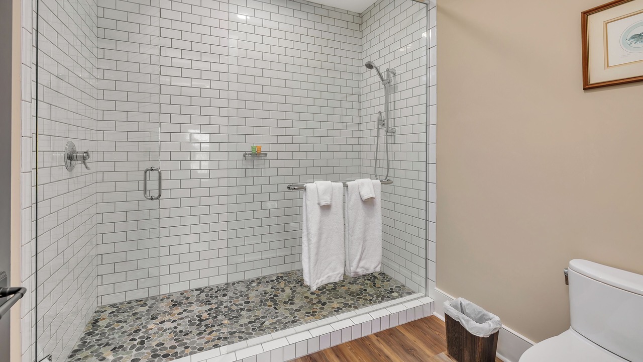 Photo of Bathroom in Nahunta