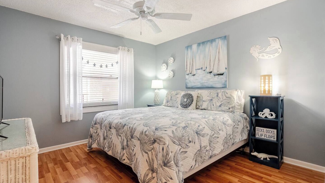 Photo of Bedroom in Trailer Estates