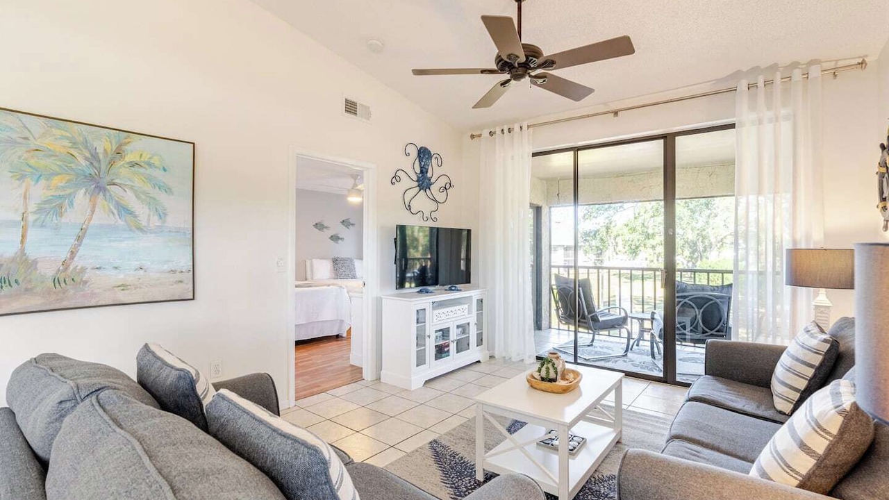 Photo of Livingroom in Trailer Estates