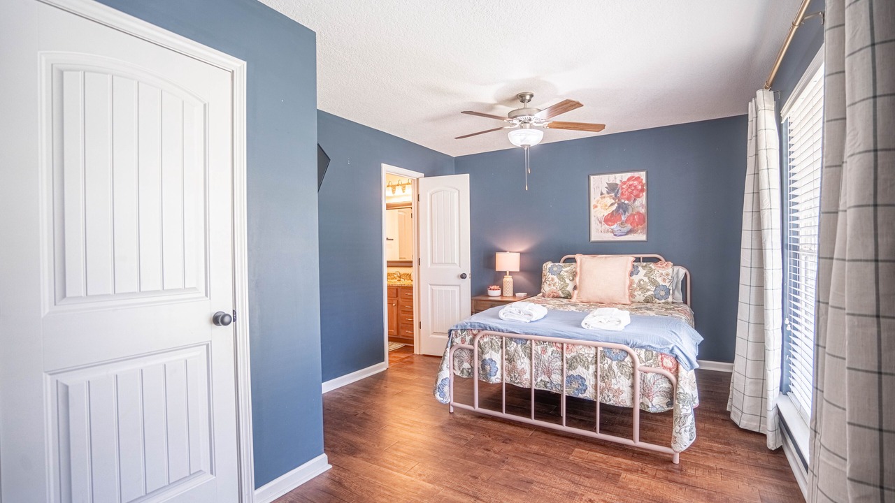 Photo of Bedroom in Statesboro