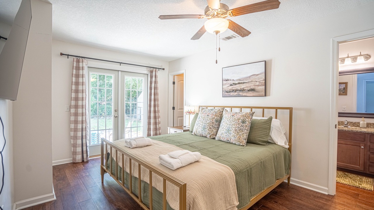 Photo of Bedroom in Statesboro