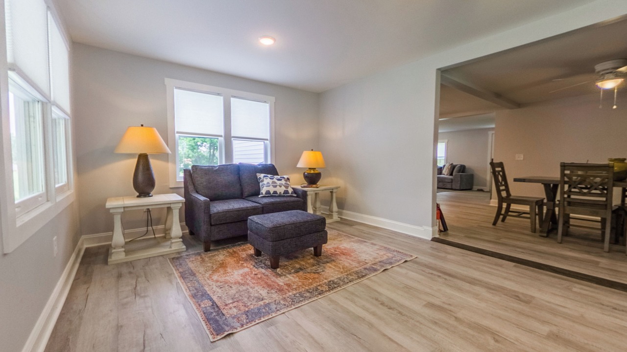 Photo of Livingroom in Whiteville